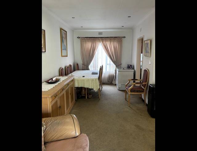 3 BEDROOM PROPERTY TO RENT IN BUCCLEUCH